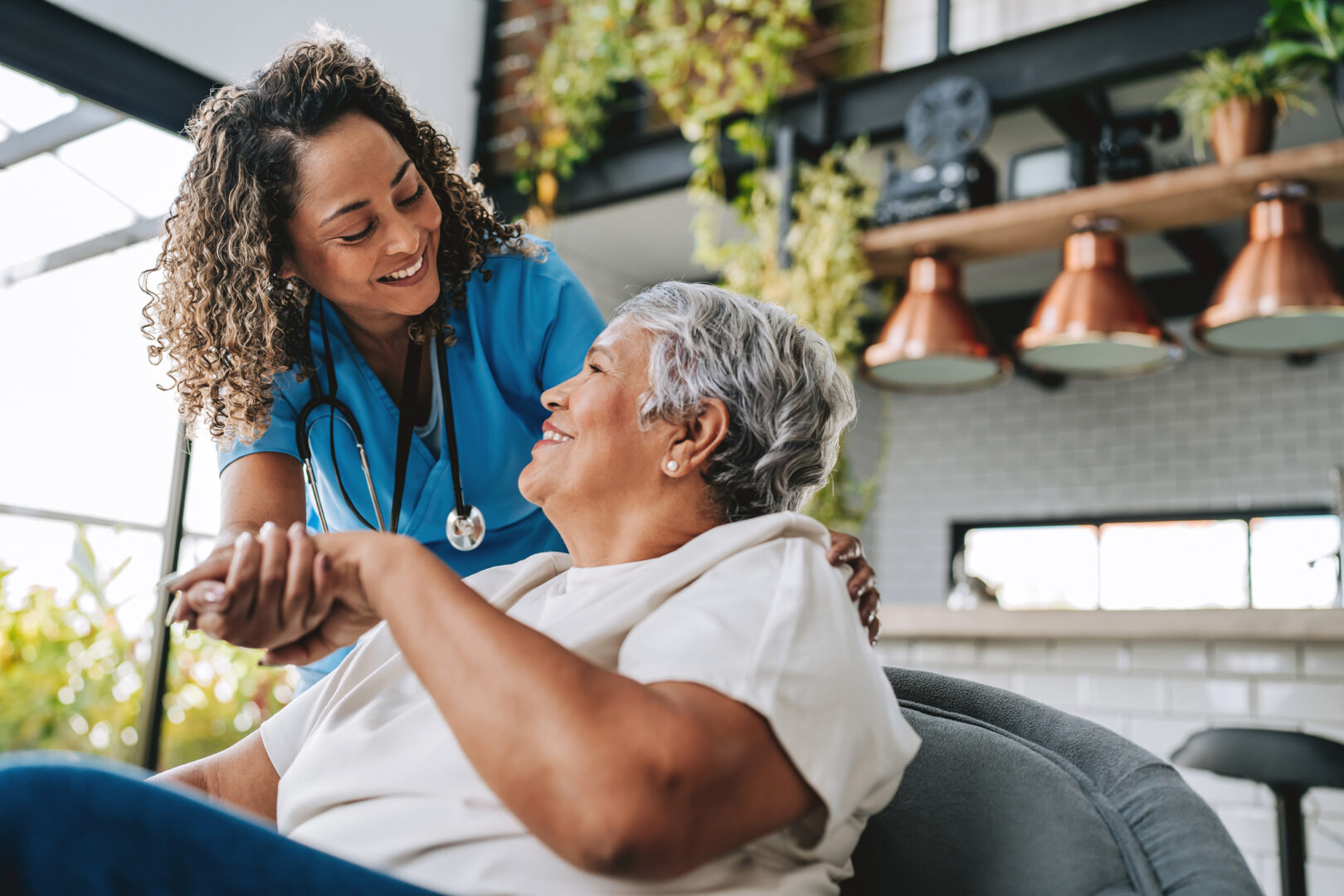 2025 Nursing Compensation Data Reveals Targeted Pay Increases